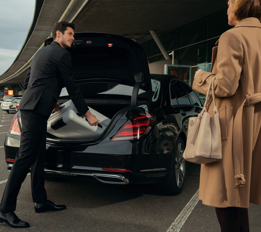 taxi From Ipswich to Stansted Airport